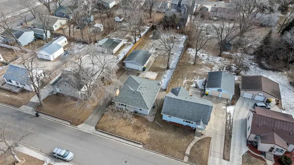 $175,000 | 409 South 2nd Street, Marshall, MN 56258