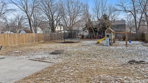$175,000 | 409 South 2nd Street, Marshall, MN 56258