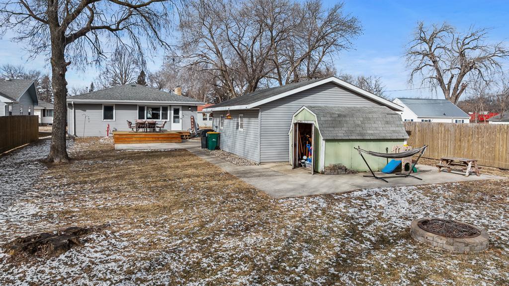 409 South 2nd Street Marshall, MN 56258 - Photo 8 of 55