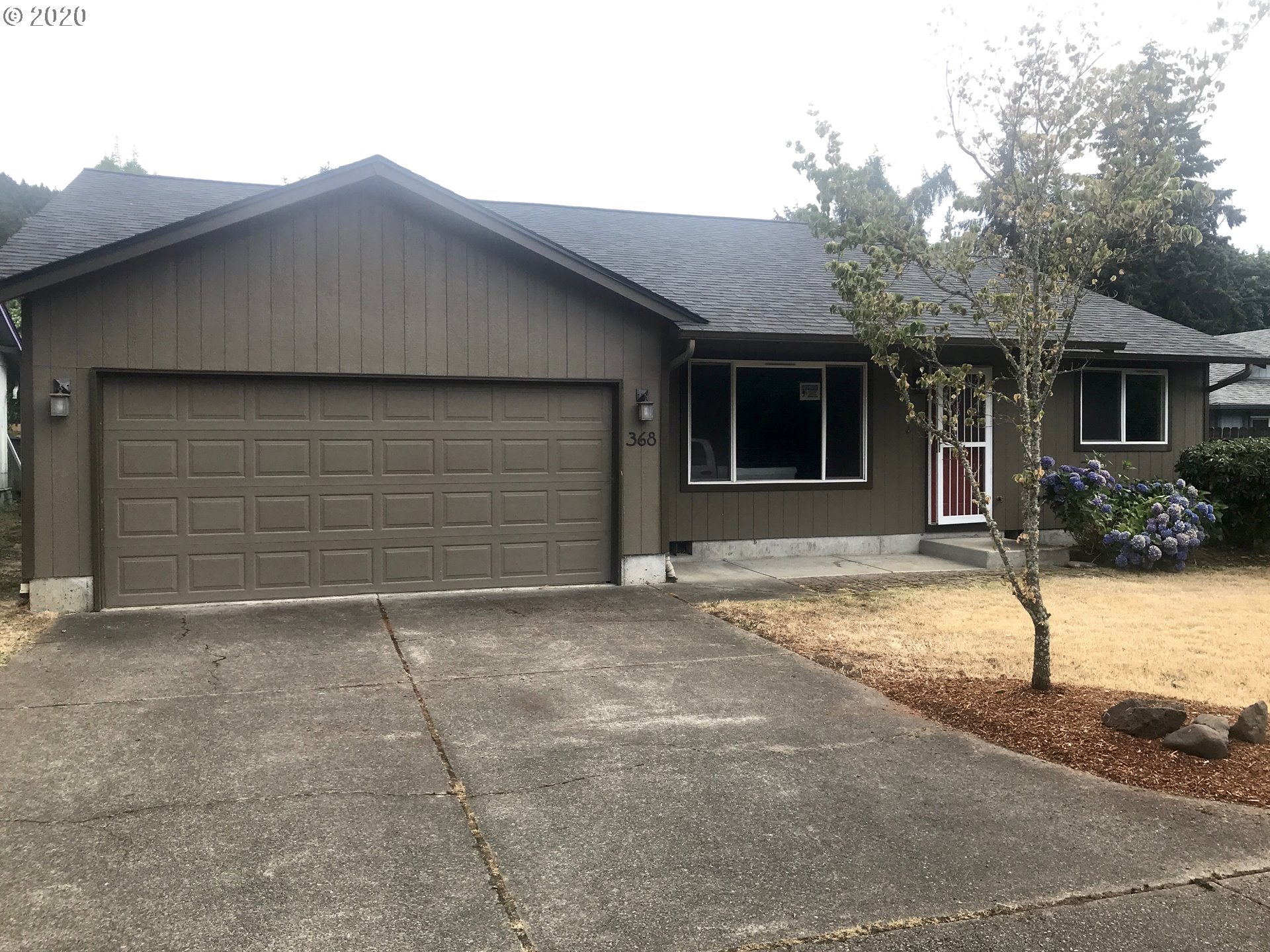 368 South 70th Place Springfield, OR 97478 - Photo 1 of 19