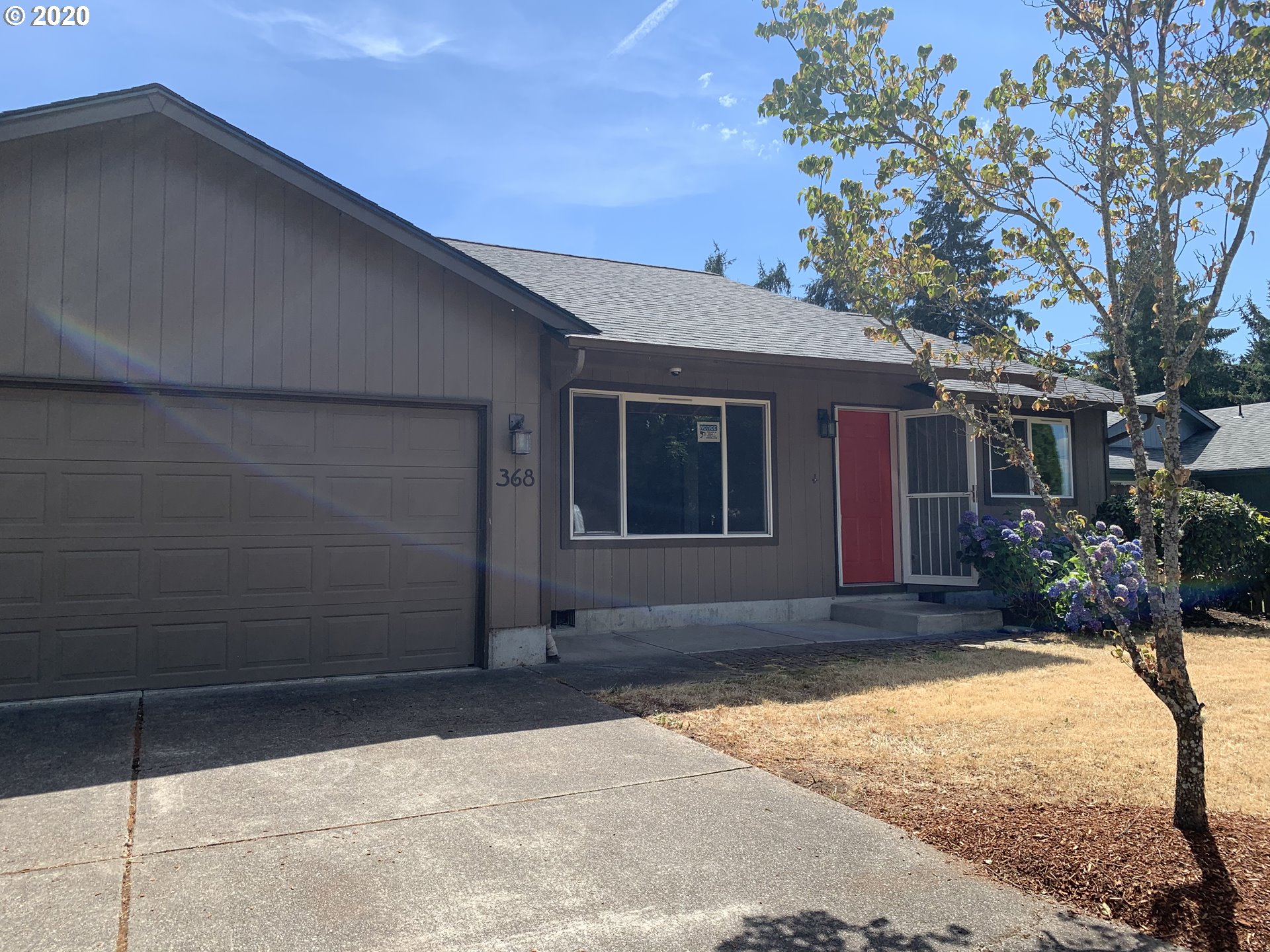 368 South 70th Place Springfield, OR 97478 - Photo 3 of 19
