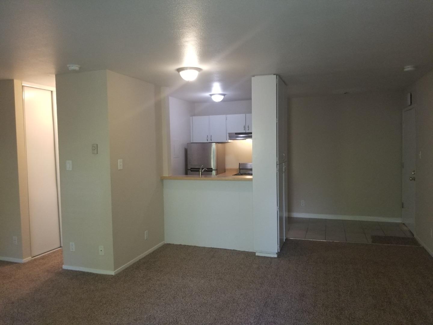 145 Piccadilly Place, Unit E San Bruno, CA 94066 - Photo 2 of 8