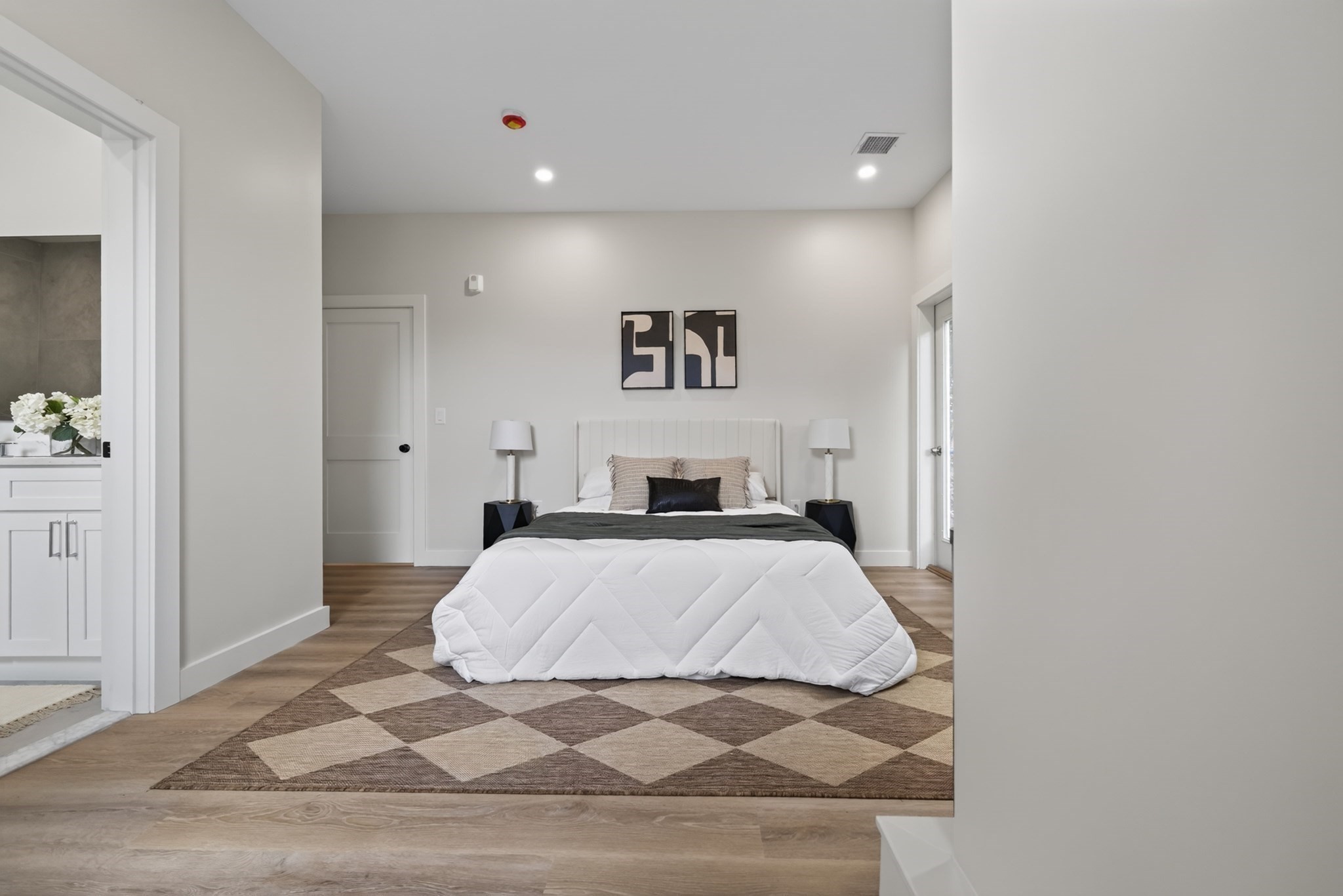 2 Readfield Place, Unit E Boston, MA 02119 - Photo 7 of 9 Gallery Image 7