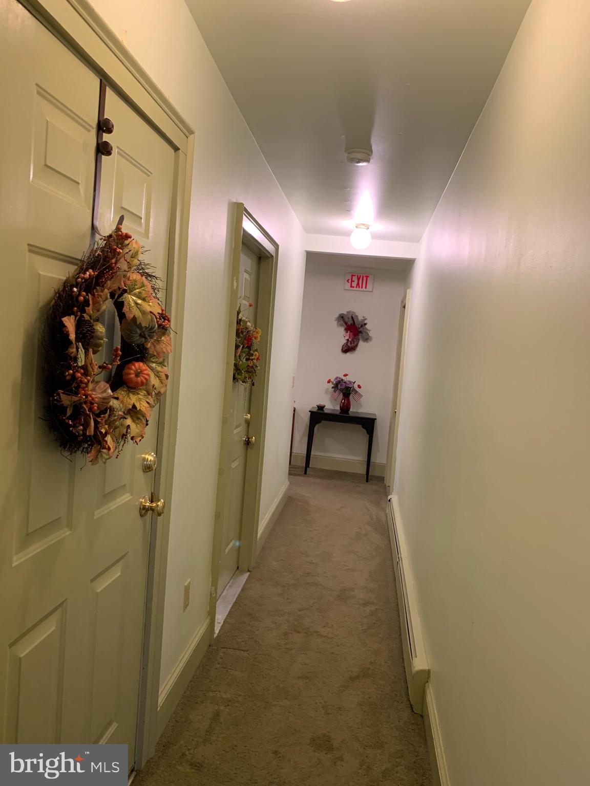 69 Chairville Road Medford, NJ 08055 - Photo 25 of 47 2nd floor Hallway