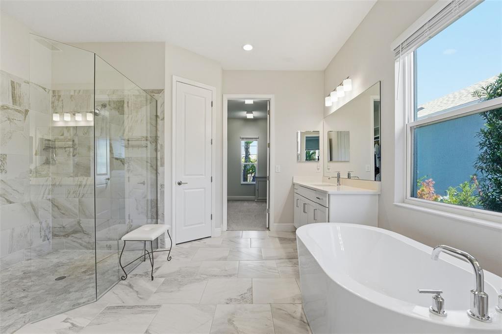 14307 Skipping Stone Loop Parrish, FL 34219 - Photo 22 of 91