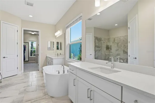 $1,000,000 | 14307 Skipping Stone Loop, Parrish, FL 34219