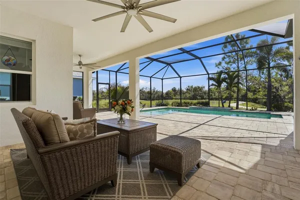 $1,000,000 | 14307 Skipping Stone Loop, Parrish, FL 34219