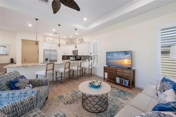 $9,000 | 730 95th Avenue North, Naples, FL 34108
