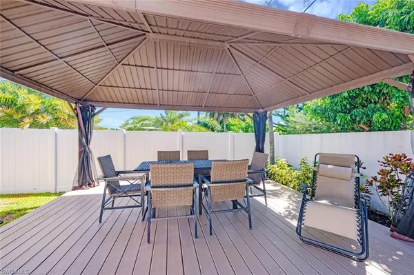 $9,000 | 730 95th Avenue North, Naples, FL 34108