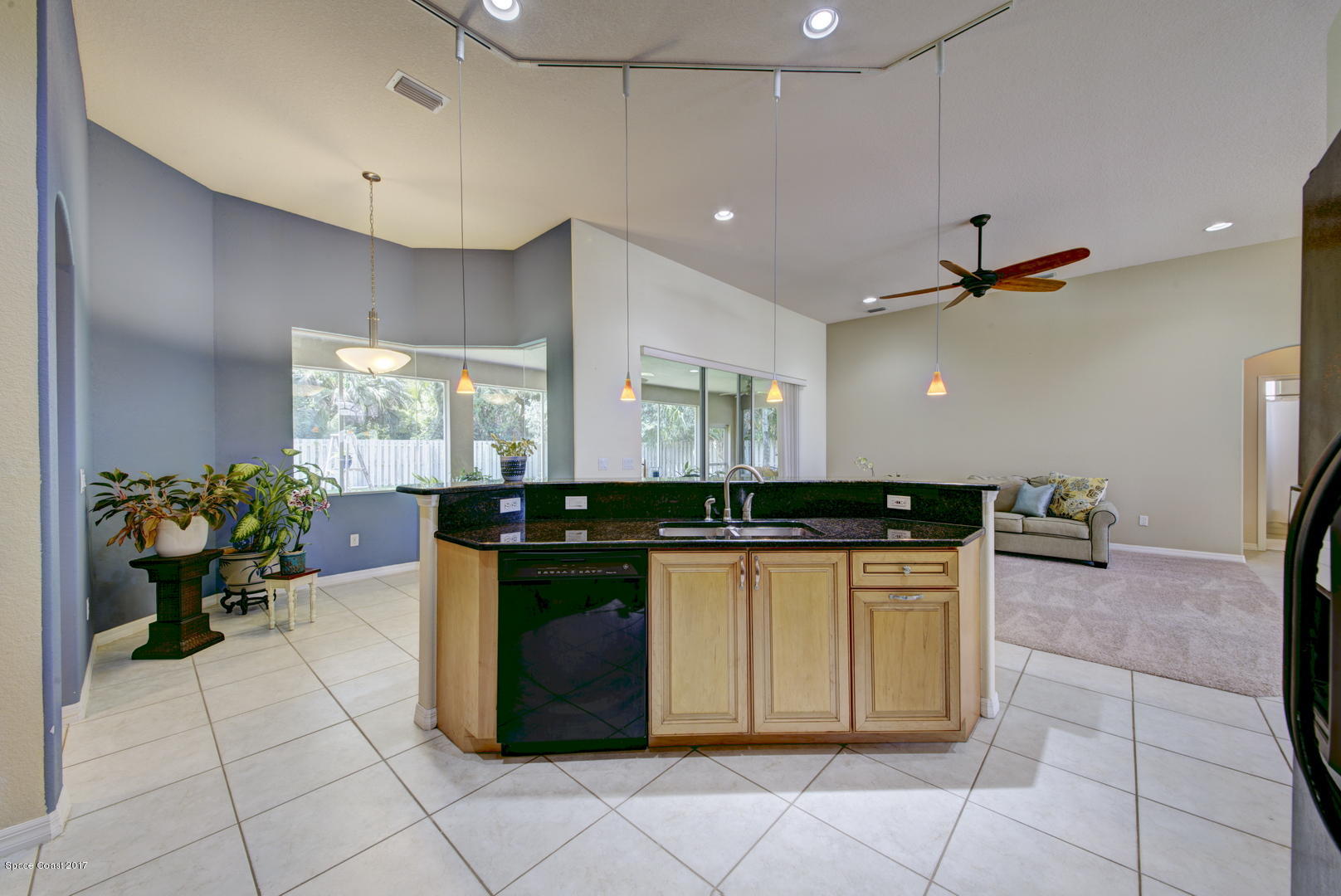 970 Spring Oak Drive Melbourne, FL 32901 - Photo 12 of 43 Kitchen with Breakfast Nook