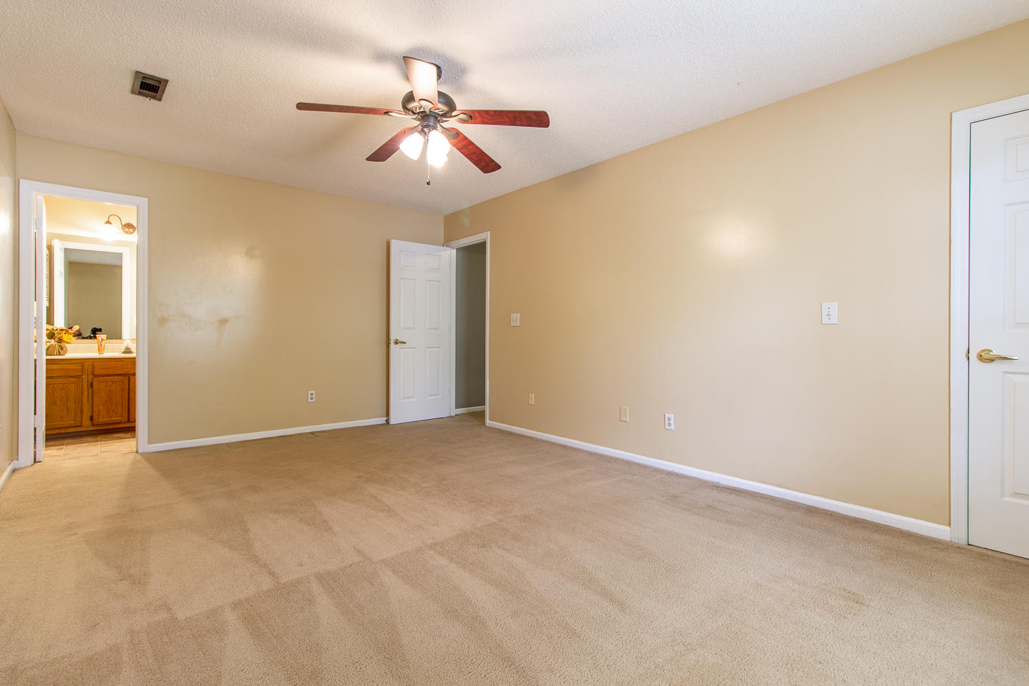104 Traders Station Road Summerville, SC 29486 - Photo 19 of 28 IMG_6539-HDR