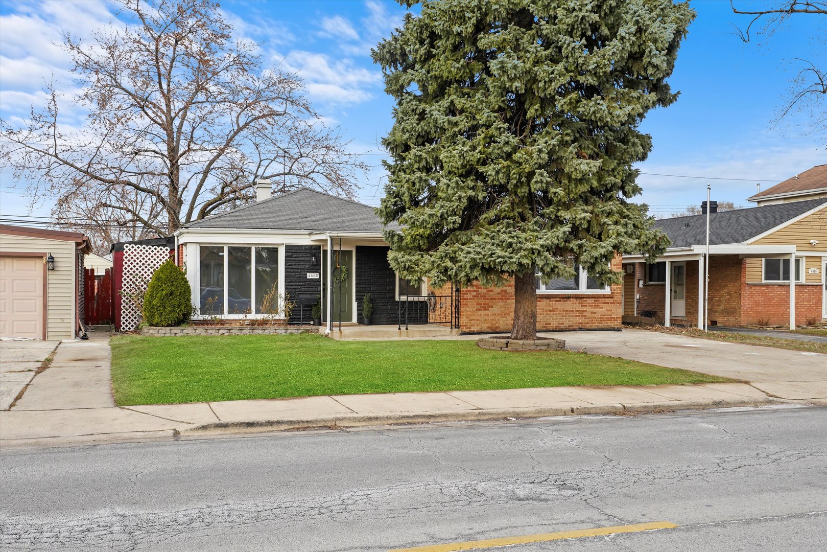 4660 West 83rd Street Chicago, IL 60652 - Photo 3 of 29