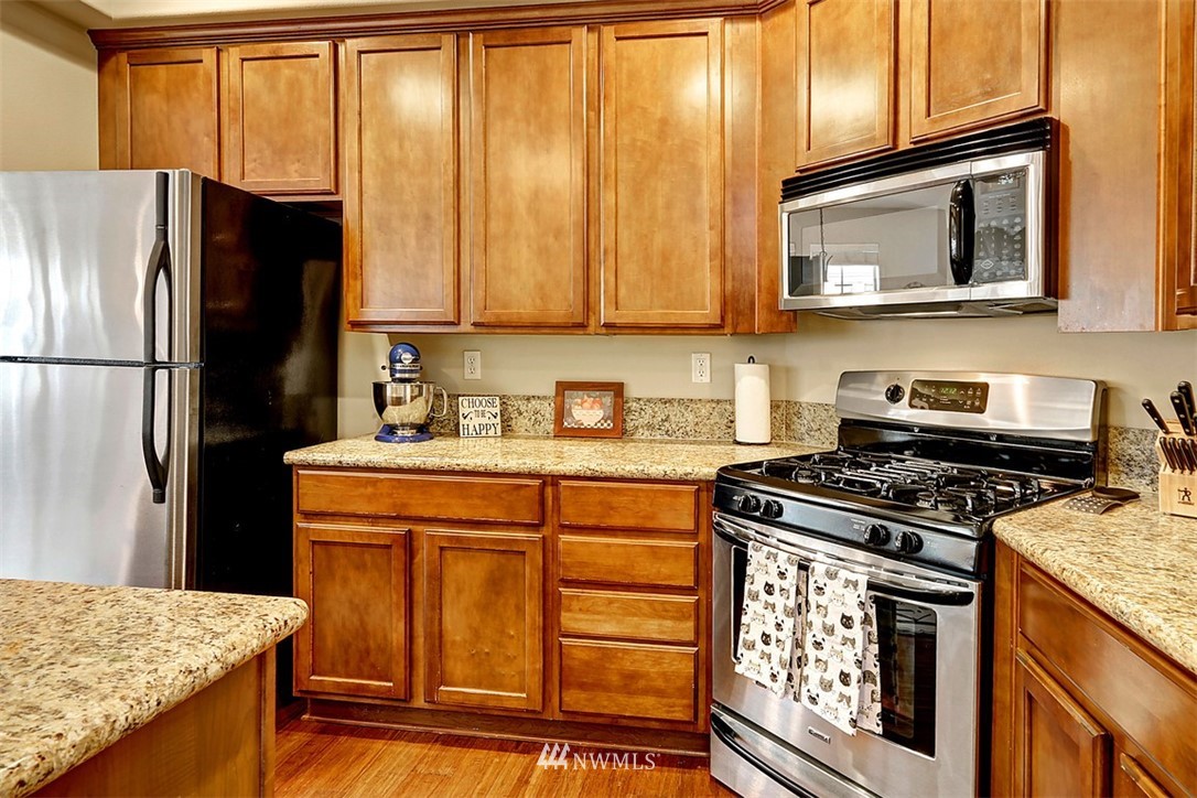 15 164th Street Southwest, Unit I4 Bothell, WA 98012 - Photo 5 of 18