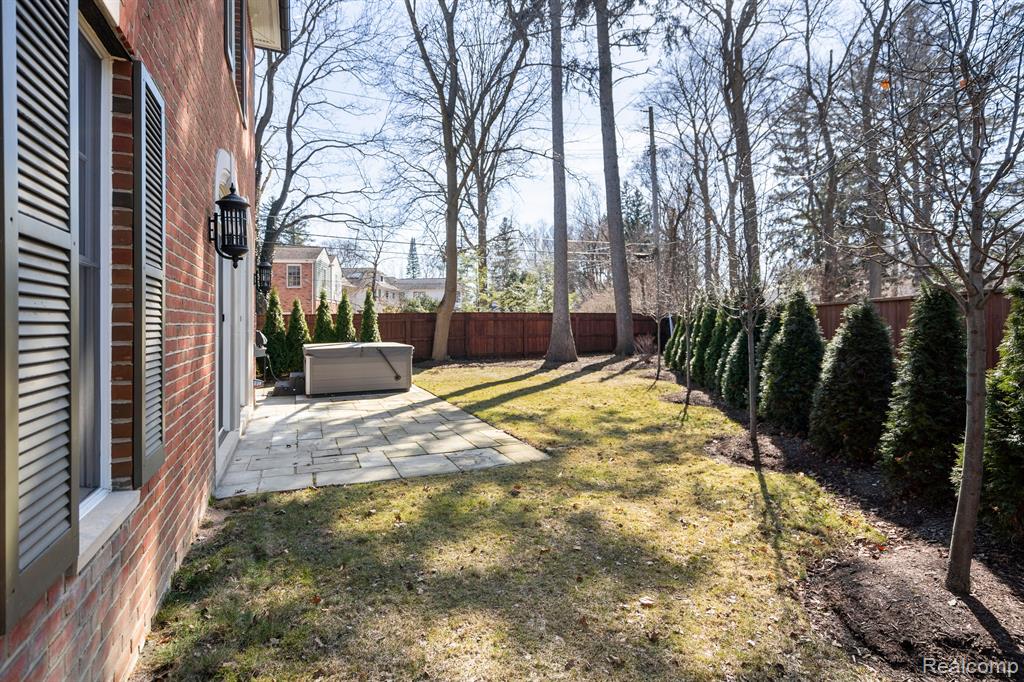 550 Shirley Road Birmingham, MI 48009 - Photo 60 of 65