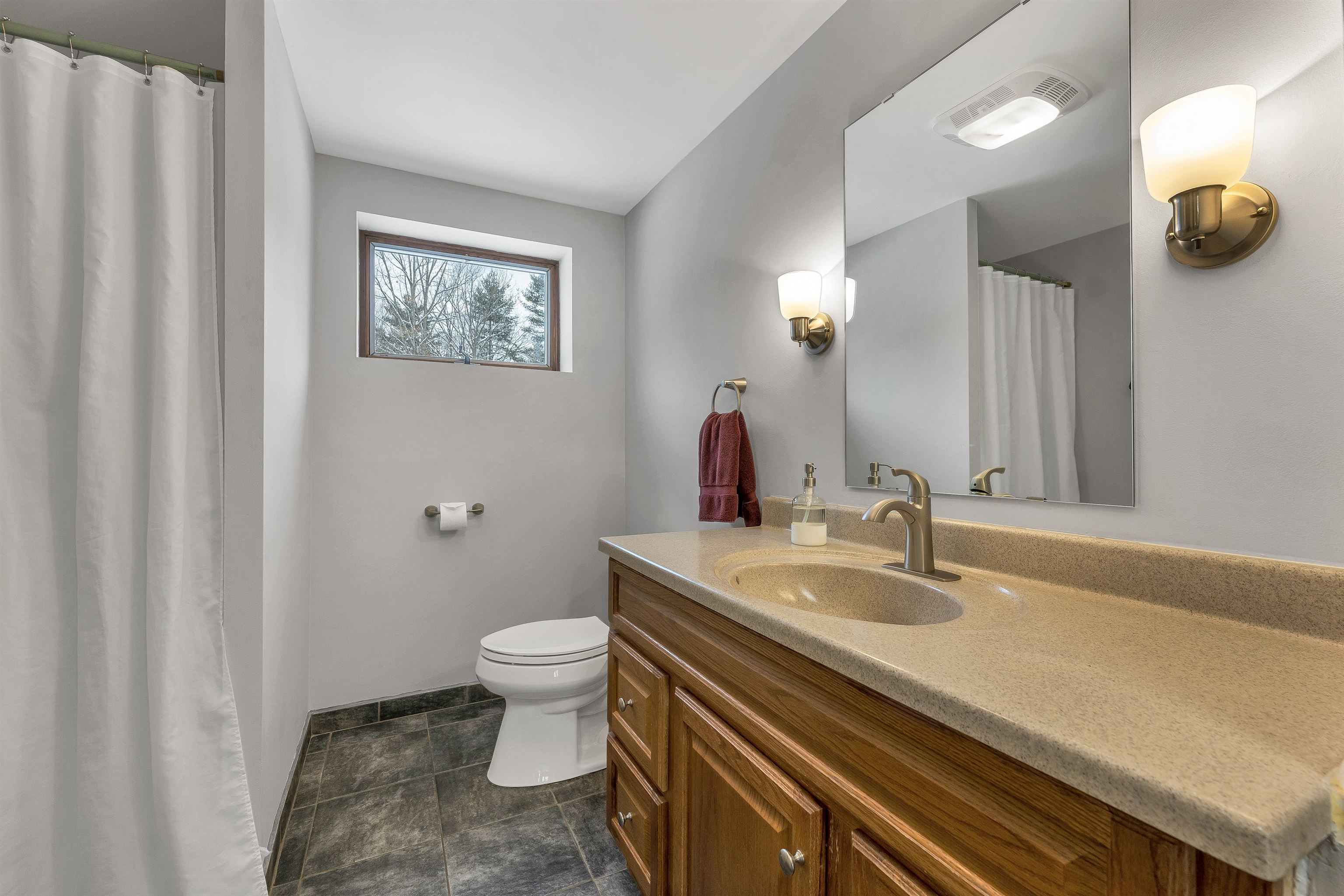 118 Birch Road Chester, NH 03036 - Photo 14 of 35