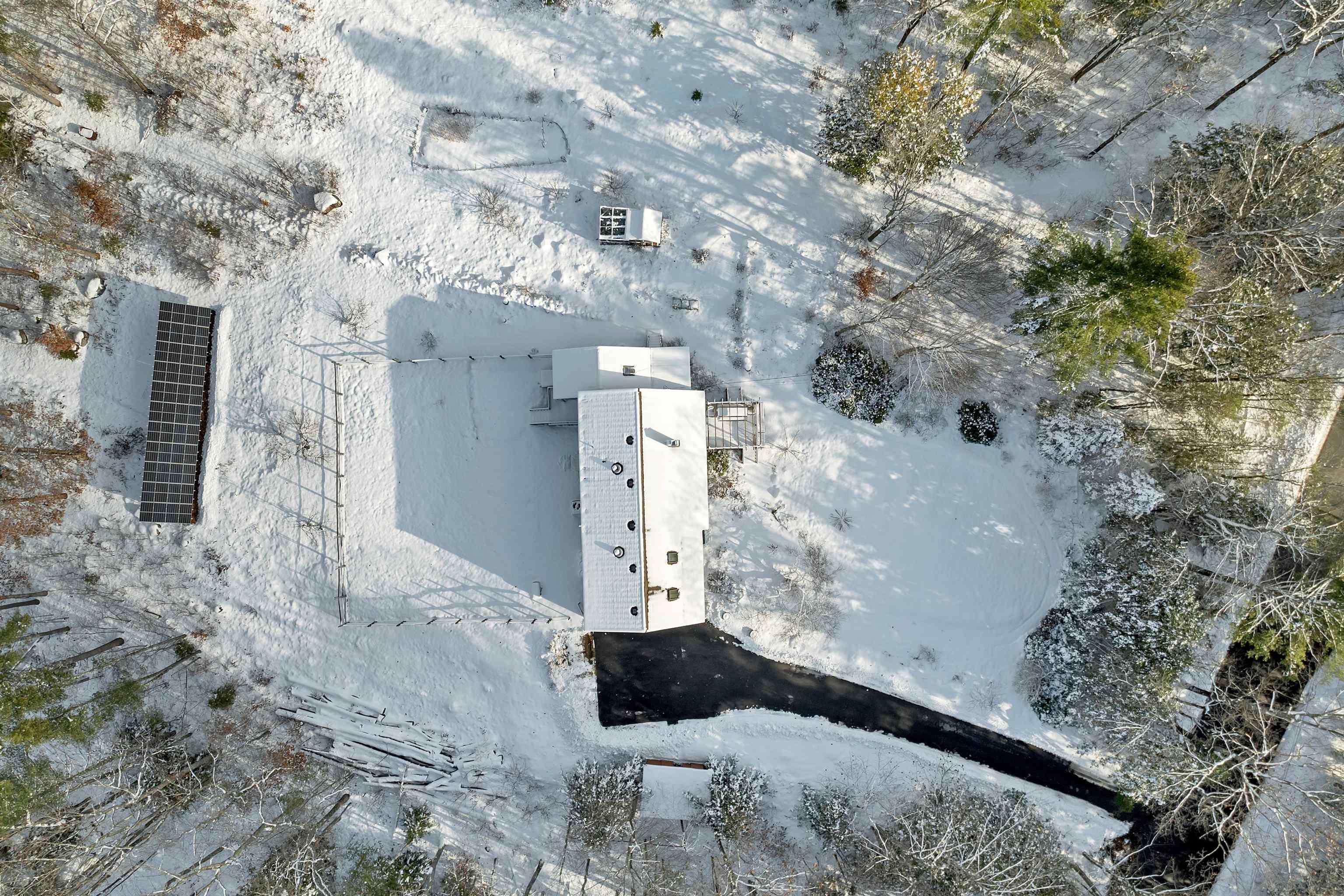 118 Birch Road Chester, NH 03036 - Photo 29 of 35