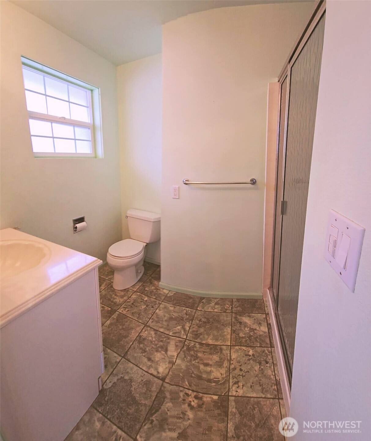 814 Eshom Road Centralia, WA 98531 - Photo 16 of 40 Gallery Image 16
