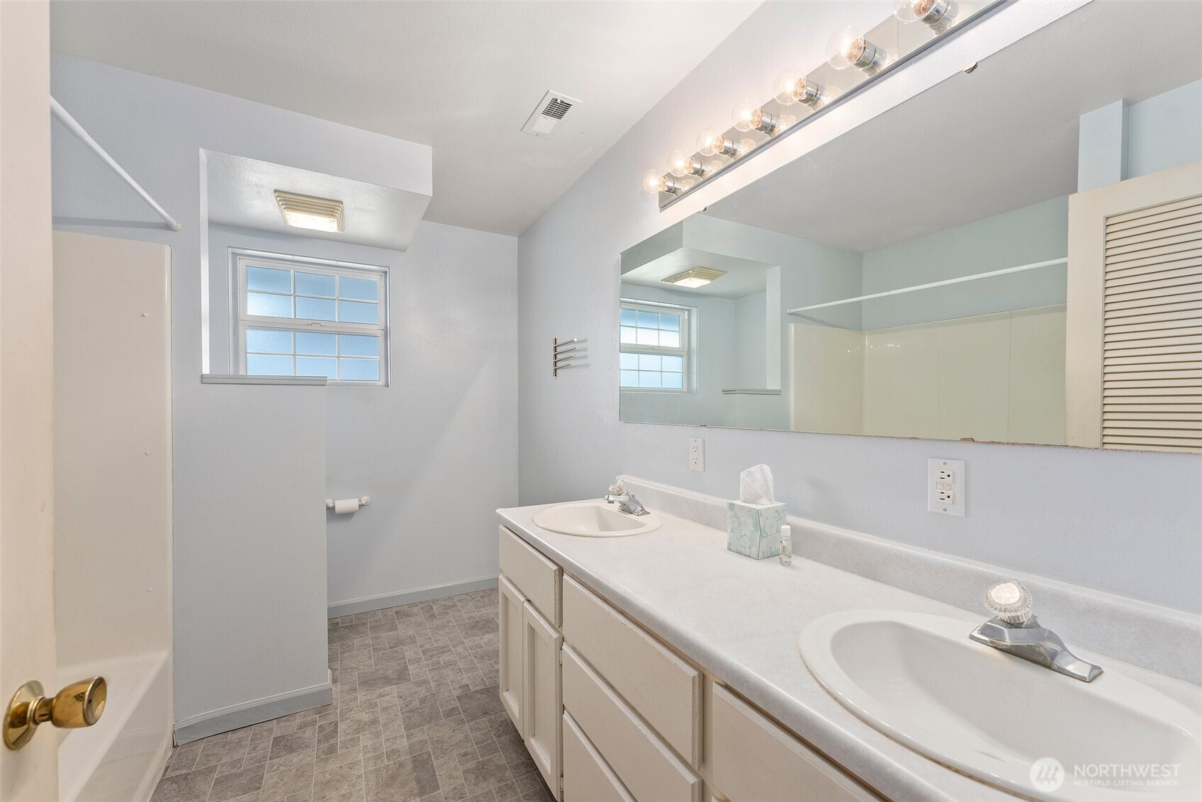 814 Eshom Road Centralia, WA 98531 - Photo 20 of 40 Gallery Image 20