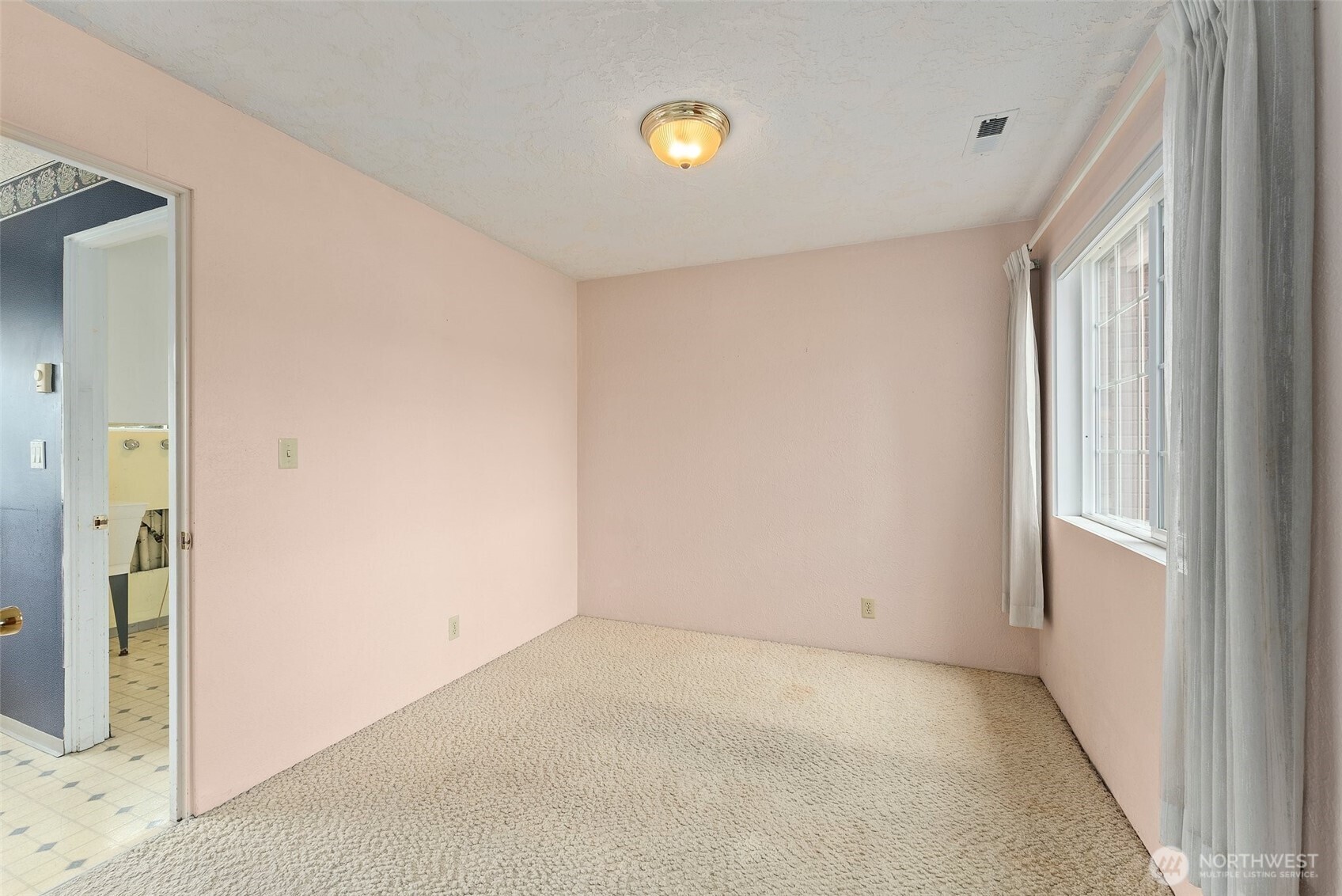 814 Eshom Road Centralia, WA 98531 - Photo 7 of 40 Gallery Image 7