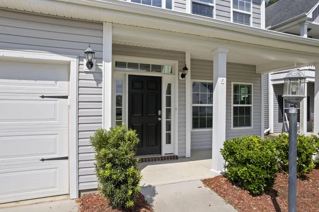 $374,900 | 487 Foxbank Plantation Boulevard, Moncks Corner, SC 29461