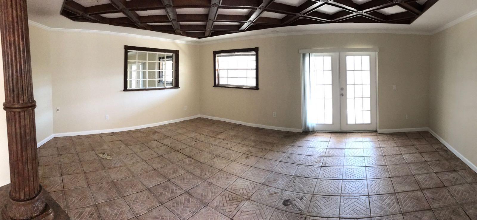 8952 Southwest 6th Street Boca Raton, FL 33433 - Photo 3 of 10 83828803-147a-41ee-a70b-8f0a01997102