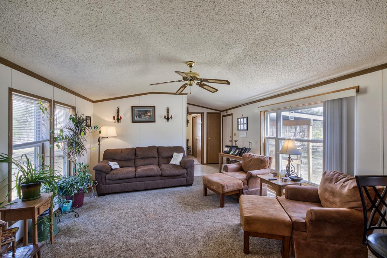 435 Bloom Road Eagle River, WI 54521 - Photo 4 of 20 Gallery Image 4