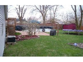 3634 Sims Bloomington, IN 47403 - Photo 2 of 9