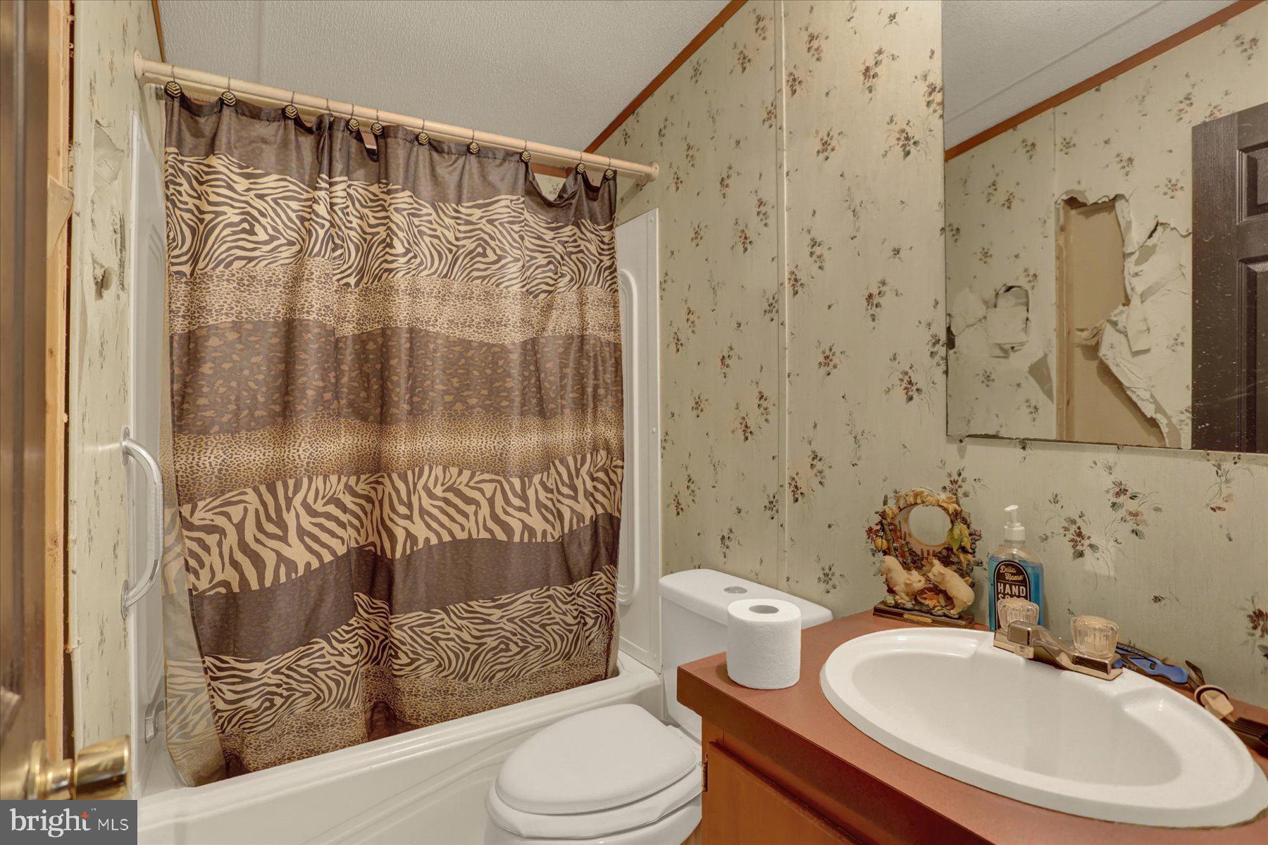 411 Mountain View Road Mount Holly Springs, PA 17065 - Photo 12 of 27