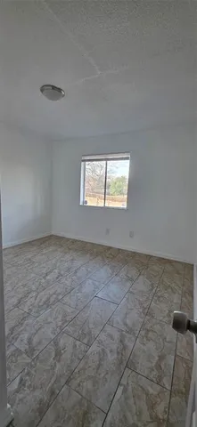 $2,100 | 713 Via Avenida, Mesquite, TX 75150