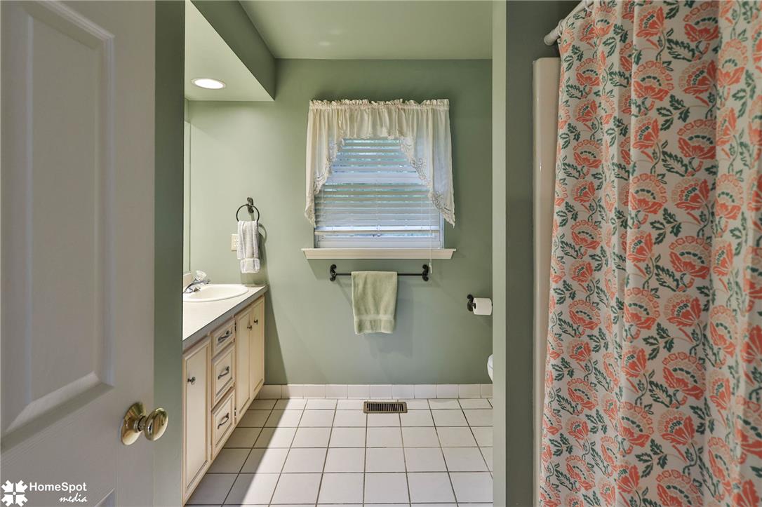 1201 Rone Drive Wind Gap, PA 18091 - Photo 25 of 39 Gallery Image 25