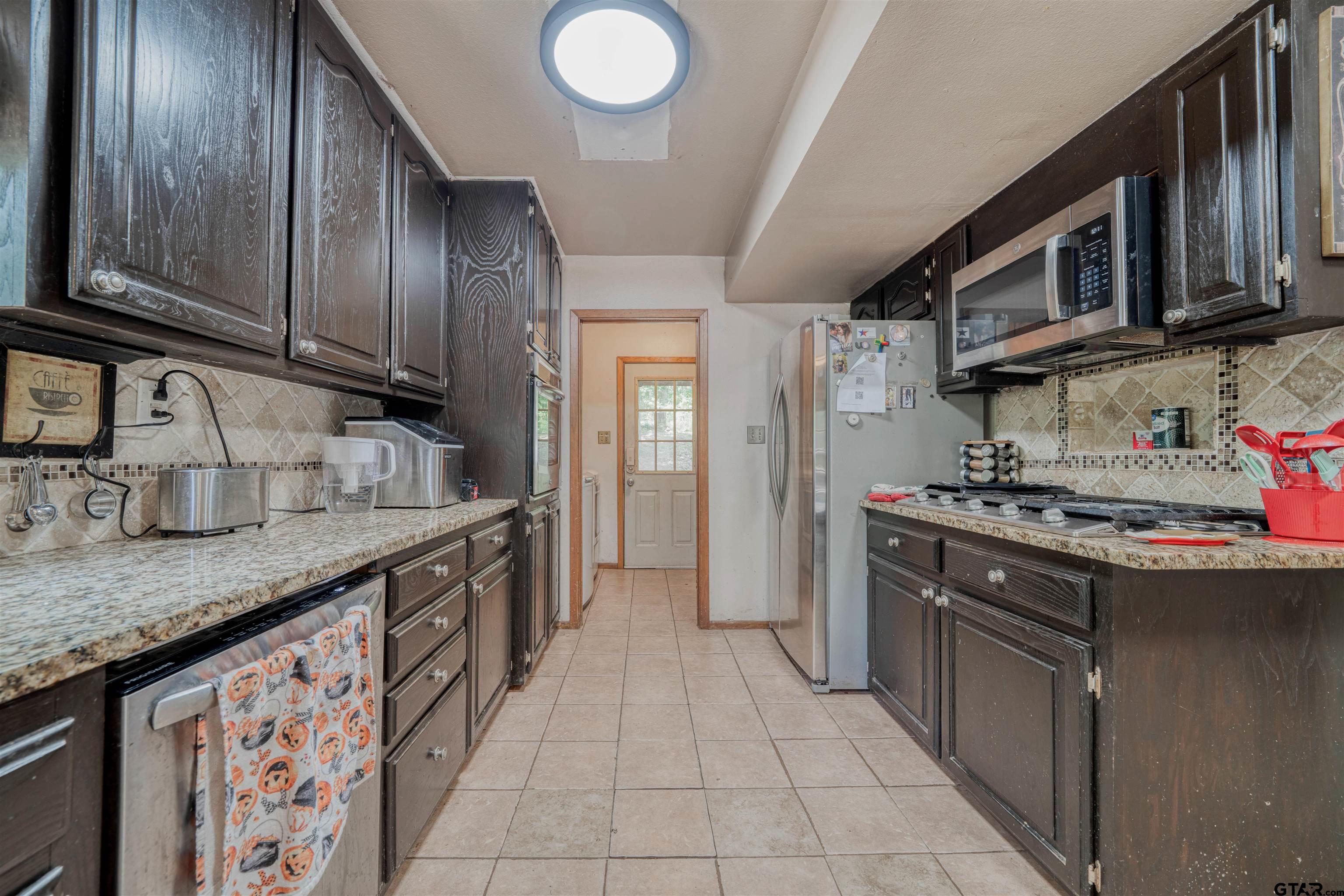 15818 Mountain View Road North Winona, TX 75792 - Photo 21 of 43