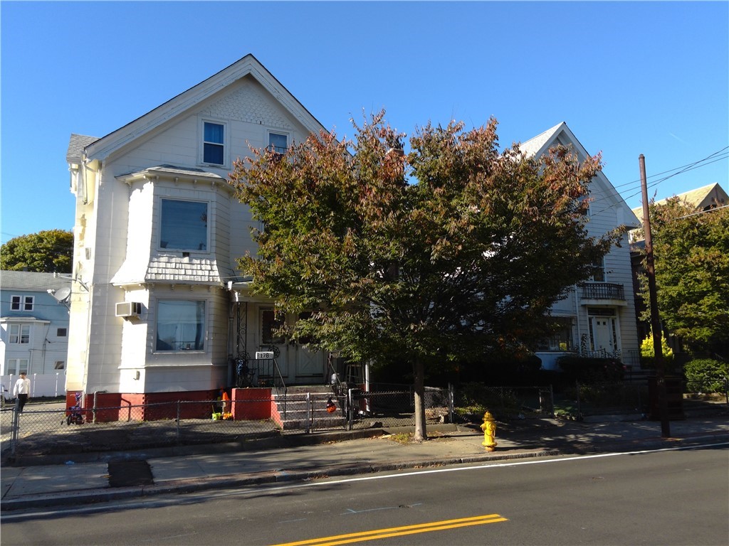178 Cottage Street Pawtucket, RI 02860 - Photo 1 of 35