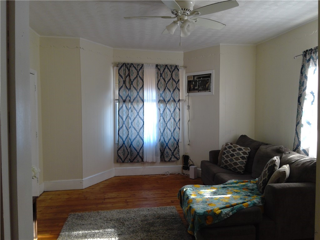 178 Cottage Street Pawtucket, RI 02860 - Photo 11 of 35