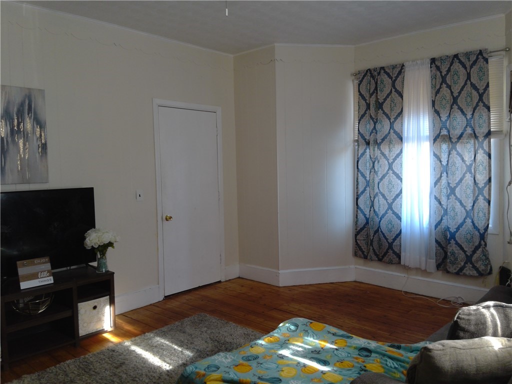 178 Cottage Street Pawtucket, RI 02860 - Photo 13 of 35