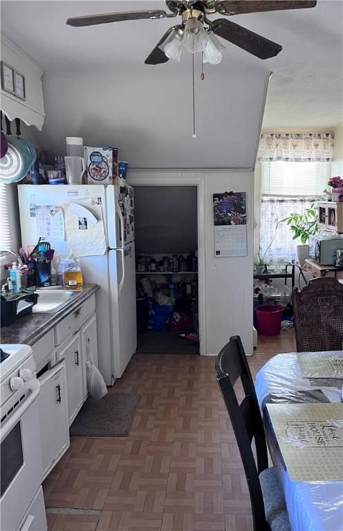 178 Cottage Street Pawtucket, RI 02860 - Photo 24 of 35