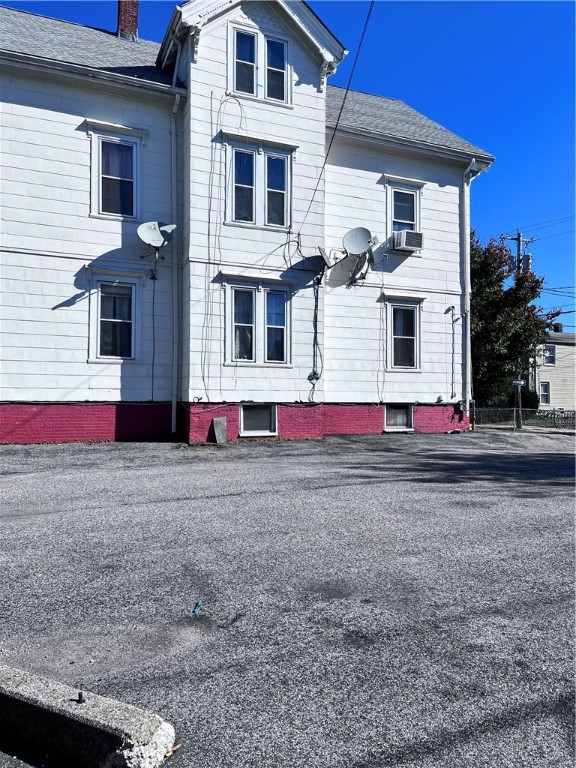 178 Cottage Street Pawtucket, RI 02860 - Photo 30 of 35