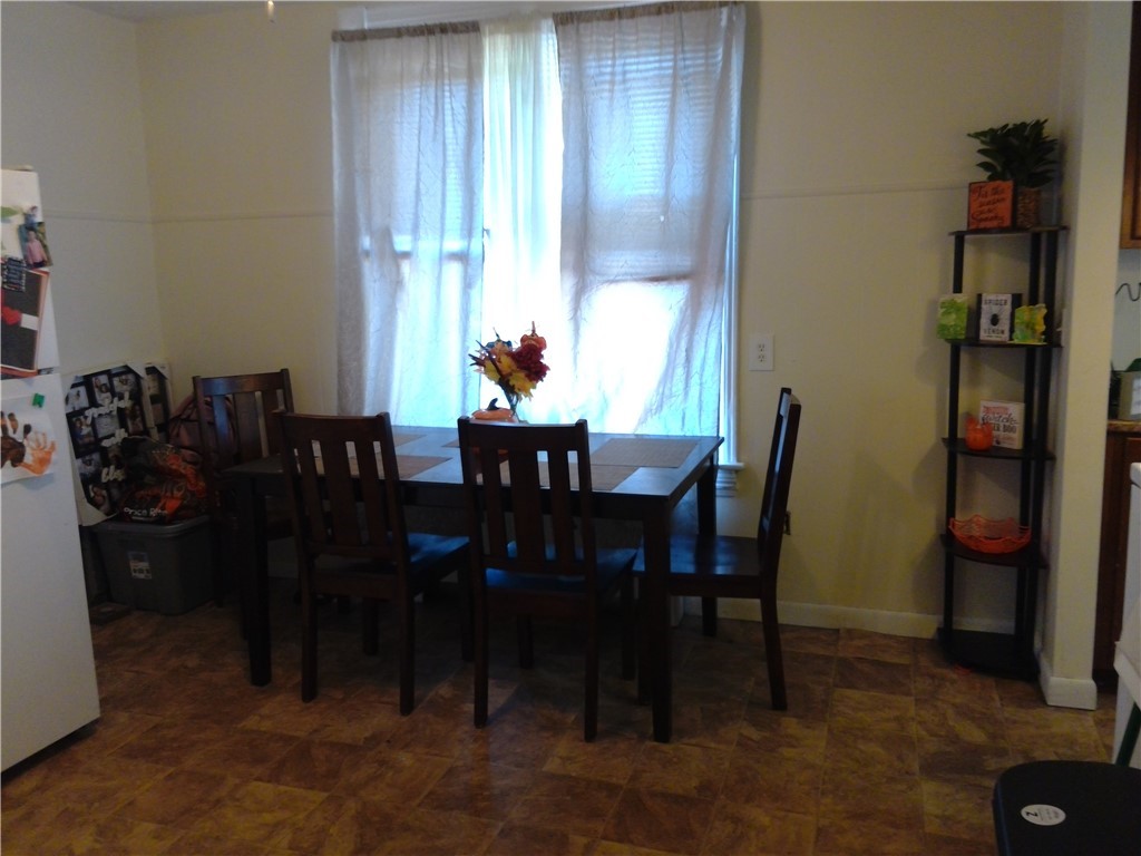178 Cottage Street Pawtucket, RI 02860 - Photo 9 of 35
