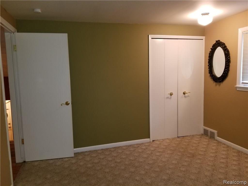 28328 Brandywine Road Farmington Hills, MI 48334 - Photo 10 of 28