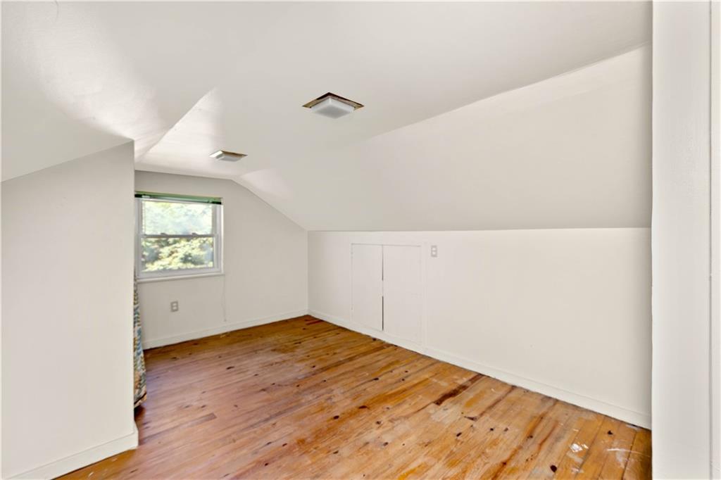 1072 Brinton Road Pittsburgh, PA 15221 - Photo 16 of 25 Gallery Image 16