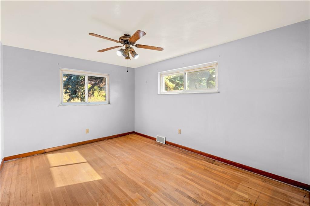 1072 Brinton Road Pittsburgh, PA 15221 - Photo 10 of 25 Gallery Image 10