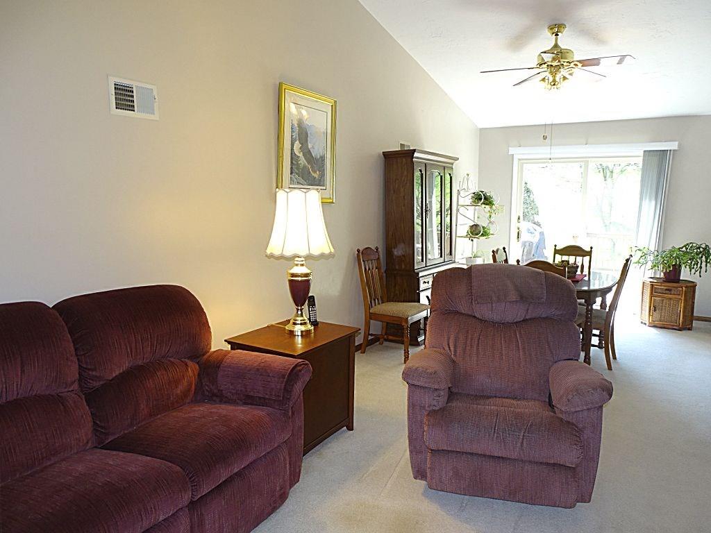26 Azzo Road Eighty Four, PA 15330 - Photo 5 of 25