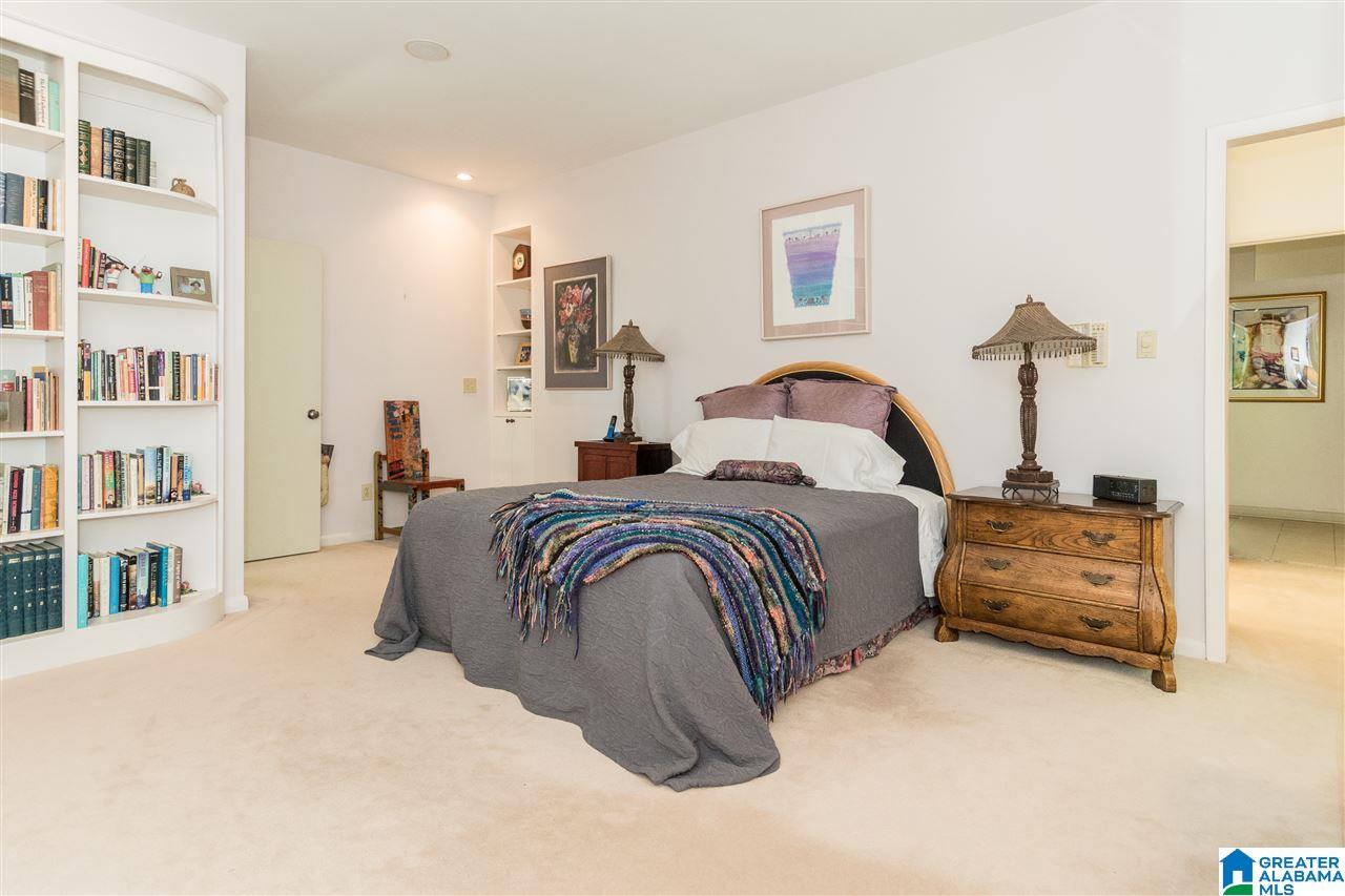 4936 Altamont Road Birmingham, AL 35222 - Photo 17 of 44