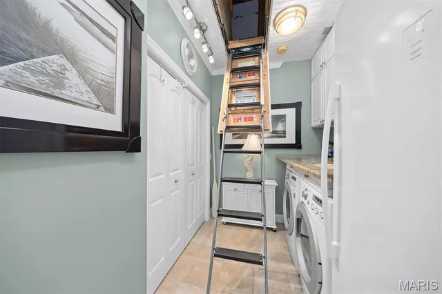 $600,000 | 807 B Wind Rivers Drive, Unit B, Grafton, IL 62037