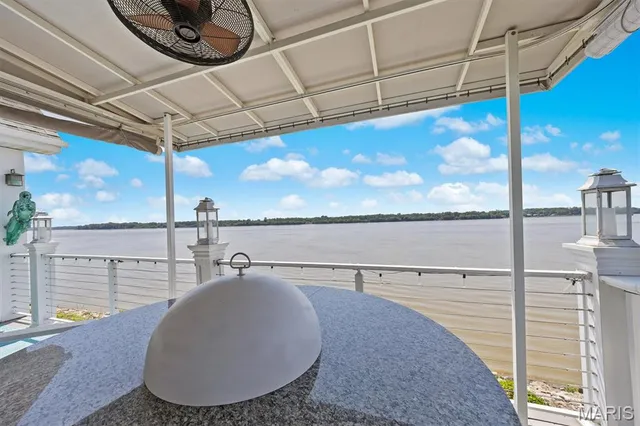 $600,000 | 807 B Wind Rivers Drive, Unit B, Grafton, IL 62037