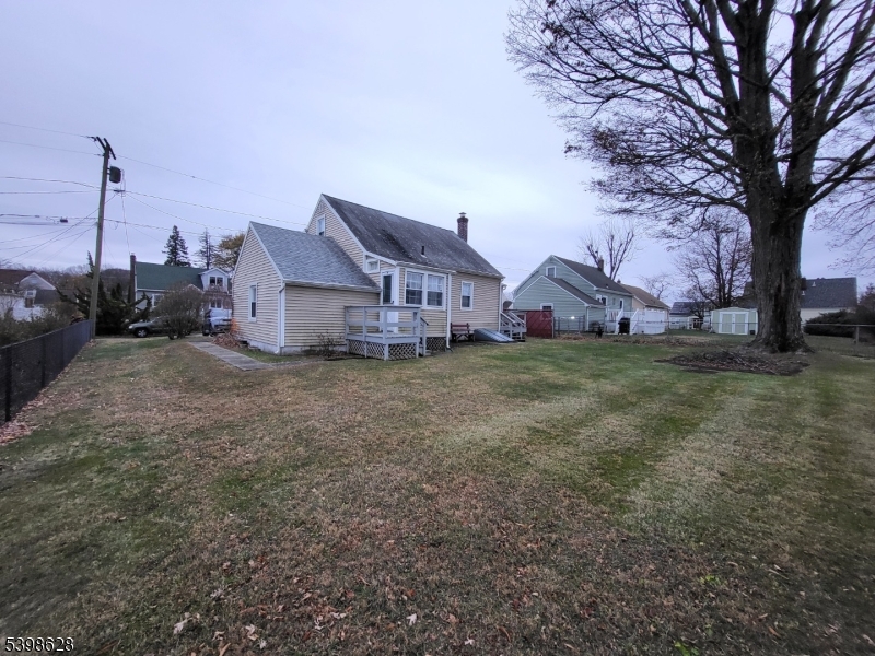 58 Conrad Place Dover, NJ 07801 - Photo 4 of 18