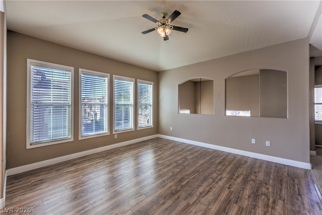 10550 West Alexander Road, Unit 2046 Las Vegas, NV 89129 - Photo 8 of 35