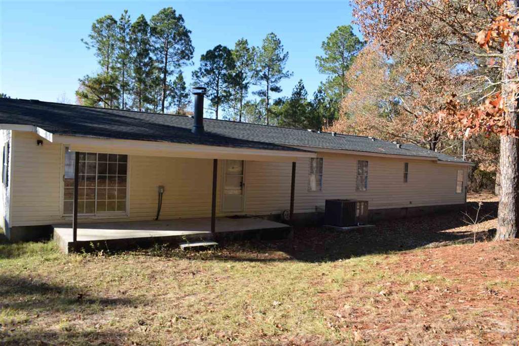 528 Juniper Creek Road Byron, GA 31008 - Photo 3 of 18 a front view of house with yard