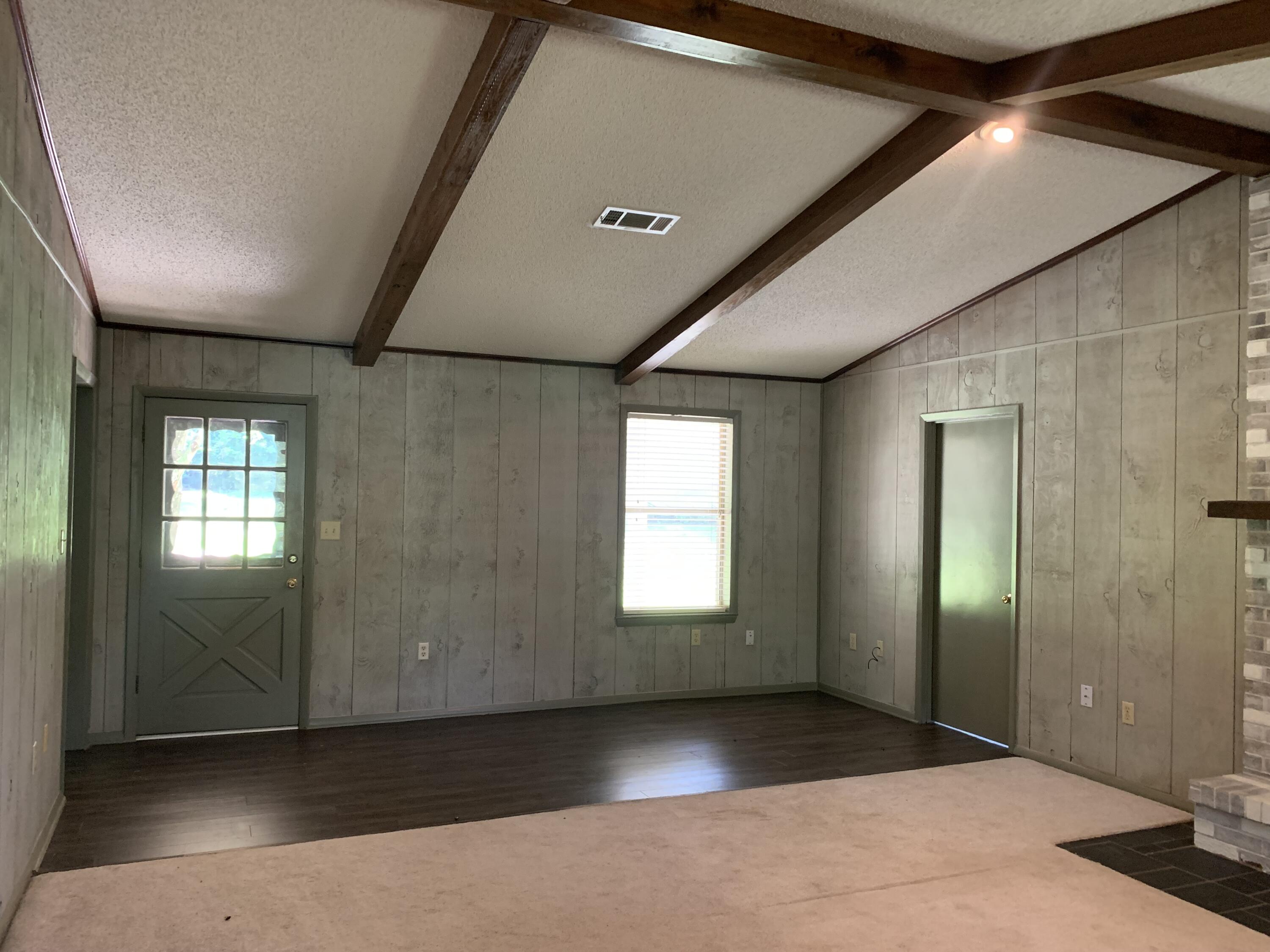 5735 Wildwood Road Crestview, FL 32536 - Photo 6 of 17 5735 wwood back dooor liv