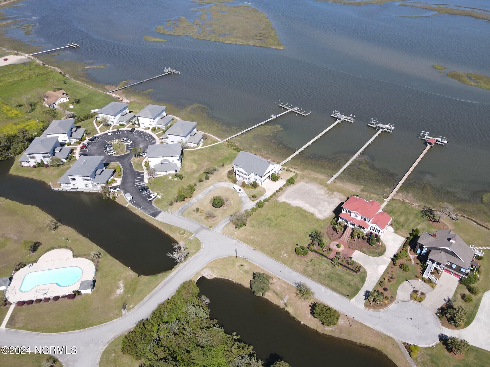 800 Country Club Road, Unit 53 Morehead City, NC 28557 - Photo 6 of 51 Image-1 (6)