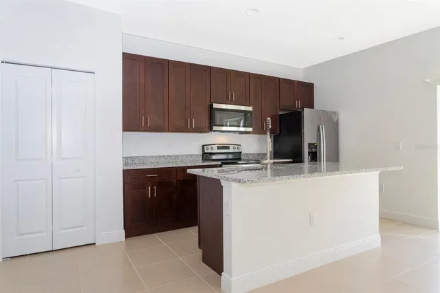 $1,750 | 16849 Southwest 47th Court Road, Ocala, FL 34473